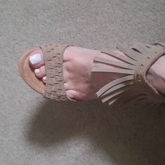 Minnetonka wedge sandals size 8 worn twice genuine leather - Picture 10 of 12